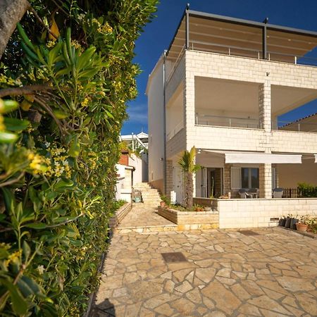 Apartment Busac Zaboric Exterior photo