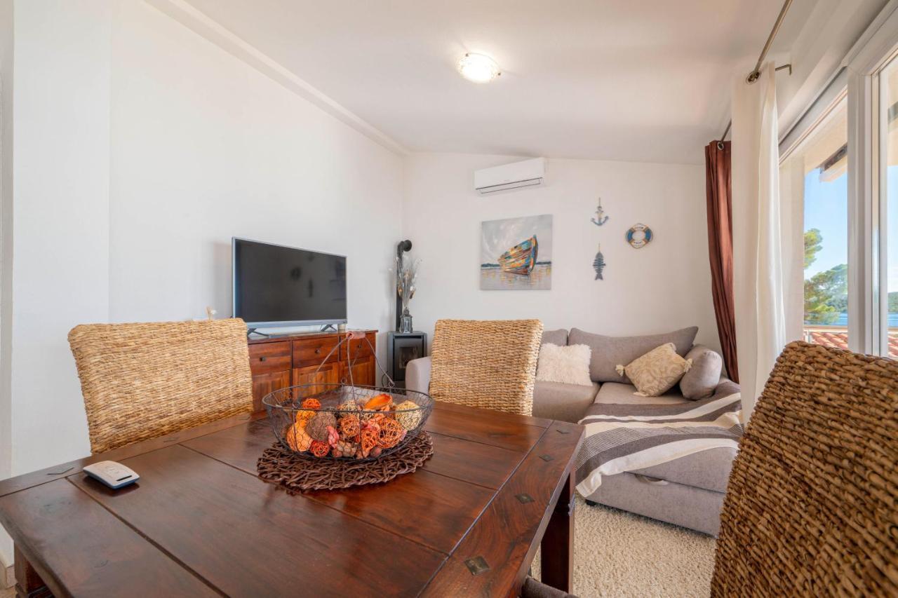 Apartment Busac Zaboric Exterior photo